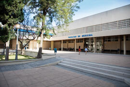 Facultad de Medicina de la Universidad de Málaga. Campus de Teatinos. Junio de 2017