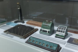 Exposición "Conoce tu universidad. 40 años compartiendo futuro". Sala de exposiciones del Rectorado. Noviembre de 2012