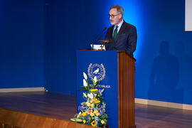 Miguel Porras Fernández. Toma de posesión de nuevos catedráticos y profesores titulares de la Universidad de Málaga. Paraninfo. Diciembre de 2021