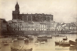 Málaga, Puerto y Cortina del Muelle con la Catedral. J. Valentine.