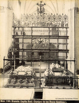 Granada, Catedral, tumba de los Reyes Católicos en la Capilla Real. R. Garzón.