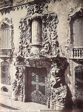Valencia, palacaio del Marqués de Dos Aguas, portada. J. Laurent.