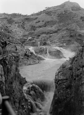 Desfiladero de los Gaitanes, Caminito del Rey y presa del embalse del Gaitanejo (Málaga, España)....