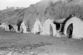 Viviendas cueva. 1952-08, agosto. Málaga, España.