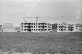 Construcción de edificios de viviendas en Portada Alta. Marzo de 1963. Málaga, España