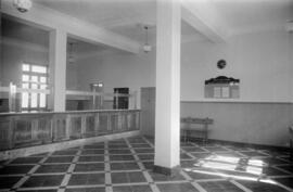 Caja de Ahorros de Ronda en Marbella. Málaga. Febrero de 1954. Málaga. España.