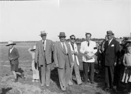 El Palo. Entrega de viviendas protegidas el 18 julio de  1946. Málaga, España.