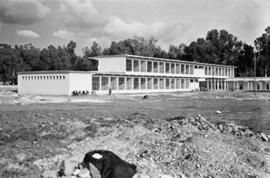 Escuela de Comercio e instituto de bachillerato Nuestra Señora de la Victoria. Construcción. Dici...