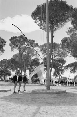 El secretario general del Frente de Juventudes en el campamento Vigil de Quiñones, Marbella. Febr...