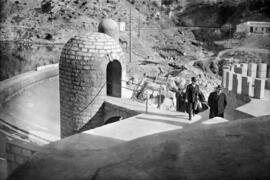 Indalecio Prieto en la presa del embalse del Gaitanejo. Enero de 1932. (Málaga, España). Fondo Bienvenido-Arenas 01