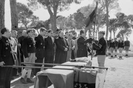 El secretario general del Frente de Juventudes en el campamento Vigil de Quiñones, Marbella. Febr...