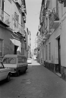 Calle, barrio de El Perchel. 1974, febrero. Málaga, España.