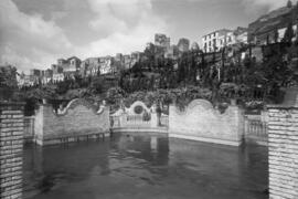 Jardines de Pedro Luis Alonso. Estanque de los Cisnes. Jardines de Puerta Oscura. Coracha. Alcazaba. Málaga (España)