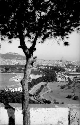 Vista parcial desde el Asilo de Nuestra Señora de los Ángeles. Málaga (España)