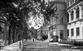 Avenida de Cervantes. Parque. Ayuntamiento. Banco de España. Correos y Telégrafos. Málaga (España)