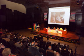 Ponencia de Antonio Cuesta. Panel de Expertos. 3º Congreso Internacional de Actividad Físico-Deportiva para Mayores de la Universidad de Málaga. Palacio de Ferias y Congresos de Málaga. Marzo de 2009