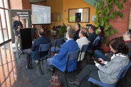Inauguración de la exposición 'Libros y luz para el tercer milenio'. Biblioteca General. Abril 2015