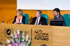 Encuentros con Cultura: Manuel Alcántara. Edificio del Rectorado. Marzo de 2013