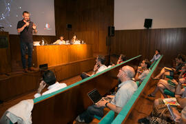 Conferencia de Andy Fitz "Un enfoque sociológico de la Inteligencia artificial. Impacto en el mercado laboral.  Nuevas profesiones". Curso "La buena Inteligencia Artificial". Cursos de Verano de la Universidad de Málaga. Ronda. Julio de 2018