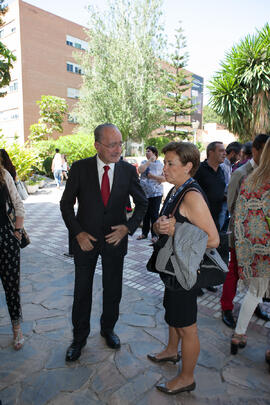 Llegada de autoridades y asistentes. Entrega de premios en el Paraninfo de la Universidad de Málaga. Olimpiada Española de Economía, Fase Nacional. Junio de 2015