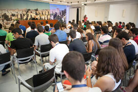 Conferencia. Visita guiada por el centro histórico. Olimpiada Española de Economía, Fase Nacional. Cofradía de los Estudiantes. Málaga. Junio de 2015