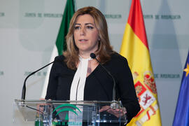 Susana Díaz en la toma de posesión de José Ángel Narváez como Rector de la Universidad de Málaga. Palacio de San Telmo, Sevilla. Enero de 2016