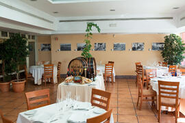 Exposición del Archivo Histórico Fotográfico del Centro de Tecnología de la Imagen. Restaurante Frutos. Octubre de 2014