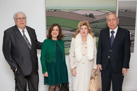 Foto de grupo previa a la inauguración de la exposición "Paisajes Andaluces", de Eugenio Chicano. Museo del Patrimonio Municipal. Diciembre de 2016