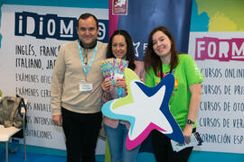 Estand de la Fundación General de la UMA. Jornadas de Puertas Abiertas de la Universidad de Málaga. Complejo Polideportivo Universitario. Abril de 2018