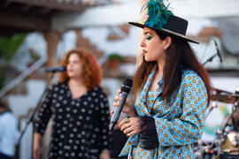 Concierto de Julia Martín. Festival solidario en los Baños del Carmen. Cursos de Verano de la Universidad de Málaga. Málaga. Julio de 2019