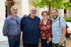 Foto de grupo. Visita a la exposición "Eugenio Chicano Siempre". Museo de Málaga. Junio de 2021
