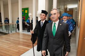 José Carlos Haro y Miguel Porras momentos antes de la investidura como Doctor "Honoris Causa" de Jean-Marie Lehn por la Facultad de Ciencias de la Universidad de Málaga. Edificio del Rectorado. Junio 2015