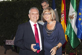Cena de gala con motivo al homenaje para los jubilados y personal que cumple 25 años de servicio en la Universidad de Málaga. Jardín Botánico. Junio de 2010
