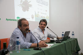 Álvaro González-Coloma y Francisco Lorenzo. Curso "El aceite de oliva, salud, cultura y riqueza de los pueblos mediterráneos". Cursos de Verano de la Universidad de Málaga. Vélez Málaga. Julio de 2018