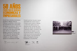 Exposición "50 Años de la Facultad de Ciencias Económicas y Empresariales". Sala de la Muralla del Edificio del Rectorado. Febrero de 2015