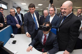 Visita de José Antonio Nieto, Secretario de Estado de Seguridad, a Aeorum. Edificio de Institutos Universitarios. Febrero de 2017