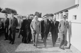 Torremolinos. Llegada de las autoridades a la inauguración y bendición del nuevo matadero municipal. Mayo de 1963