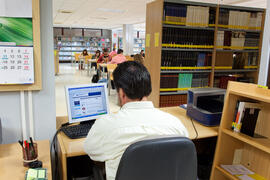 Biblioteca de Turismo. Campus de Teatinos. Abril de 2013