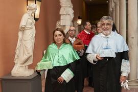 Momentos previos a la Apertura del Curso Académico 2022/2023 de la Universidad de Sevilla y entrega de su medalla de oro a la Universidad de Málaga. Iglesia de la Anunciación, Sevilla. Septiembre de 2022