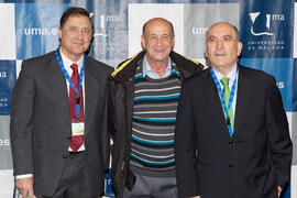 Foto de grupo. 6º Congreso Internacional de Actividad Física Deportiva para Mayores. Escuela Técnica Superior de Ingeniería de Telecomunicaciones y de Informática. Marzo de 2015