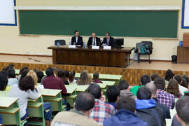Jornada inaugural 'Tu valor 10. Un profesional de futuro'. Facultad de Ciencias Económicas y Empresariales. Abril 2015