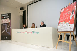 Macarena Parrado presenta la conferencia "El tiempo del Quijote", del Catedrático de Historia Económica Juan Francisco Zambrana. Sala de Conferencias del Museo Carmen Thyssen. Marzo de 2016