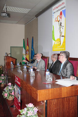 II Jornadas Andaluzas de Enseñanza de Economía de la Facultad de Ciencias Económicas y Empresariales de la Universidad de Málaga. Enero de 2009
