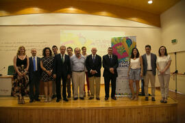 Foto de grupo. Inauguración de los Cursos de Verano de la Universidad de Málaga. Vélez Málaga. Julio de 2018