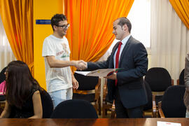 Entrega de Becas de la Cátedra Santander de Responsabilidad Social Corporativa. Facultad de Ciencias Económicas y Empresariales. Julio de 2015