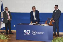 Toma de posesión de Juan Antonio Cecilia Buenestado como profesor titular del Área de Química Inorgánica de la Universidad de Málaga. Toma de posesión de nuevos catedráticos y profesores titulares de la Universidad de Málaga. Paraninfo. Noviembre de 2023