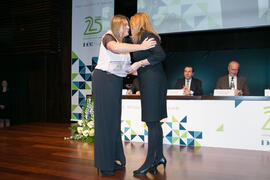 Entrega de galardón conmemorativo. Acto del 25 Aniversario del Parque Tecnológico de Andalucía. Palacio de Ferias y Congresos de Málaga. Noviembre de 2017