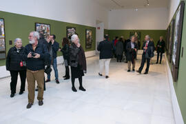 Ambiente en la inauguración de la exposición "Aguatintas por Seguiriyas", de Eugenio Chicano. Palacio Episcopal de Málaga. Enero de 2019