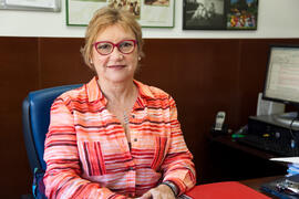 Retrato de Carmen Roberto Pérez, directora de la Escuela Infantil Francisca Luque. Campus de Teatinos. Mayo de 2014