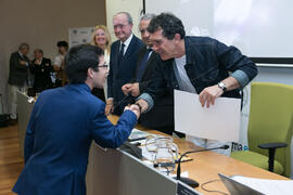 Antonio Banderas entrega el premio. Acto de la Fundación Lágrimas y Favores. Entrega de los Premios de Investigación de la Cátedra de Estudios Cofrades. Rectorado. Abril de 2019